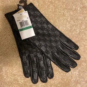 NWT Black Michael Kors Leather Gloves
